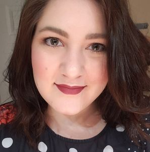 Meet your Posher, Janelle